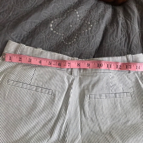 J Crew high waisted shorts - Picture 6 of 7